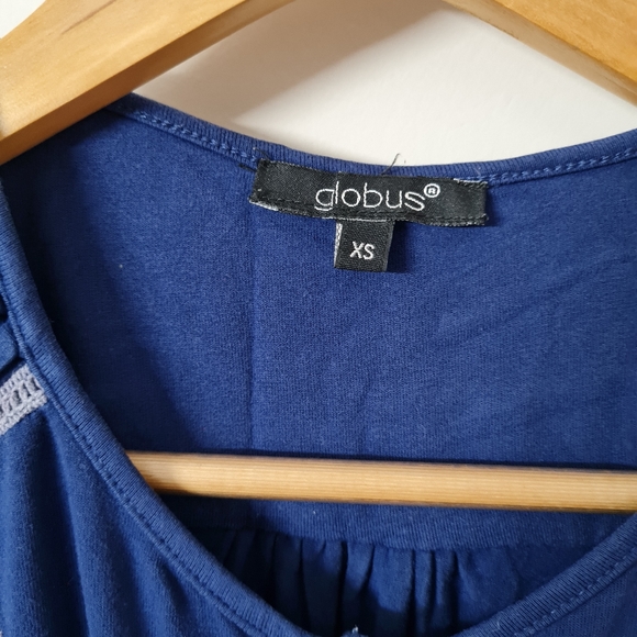 Size-XS, Globus shirt in viscose - Picture 4 of 5